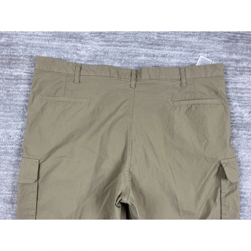 Dockers Cargo Shorts Mens 44 Khaki Tan Stretch Cotton 6-Pocket Utility Casual